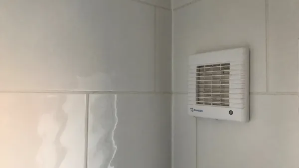 Bathroom extractor fan installation Bathroom extractor fan installation