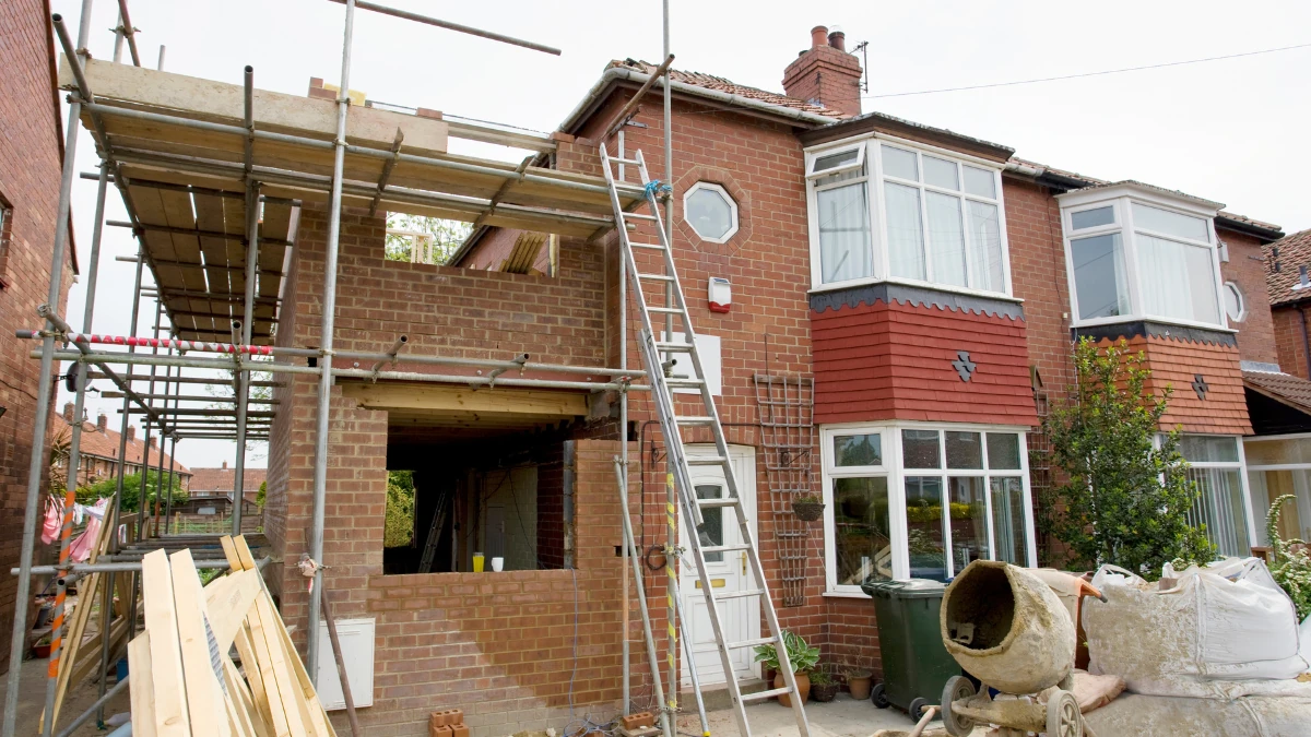 Estimates for two storey extension near LL43