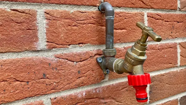 Fit outside garden tap Fit outside garden tap