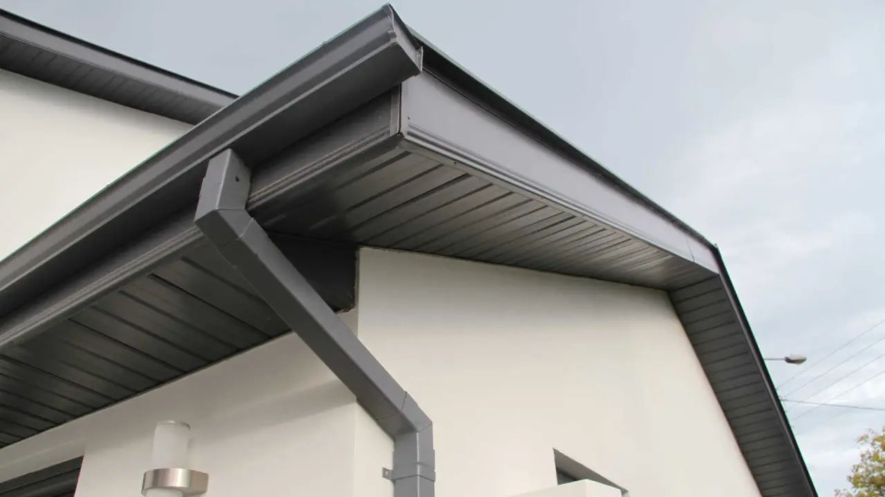 Estimates for paint soffits and fascias near Aylesford