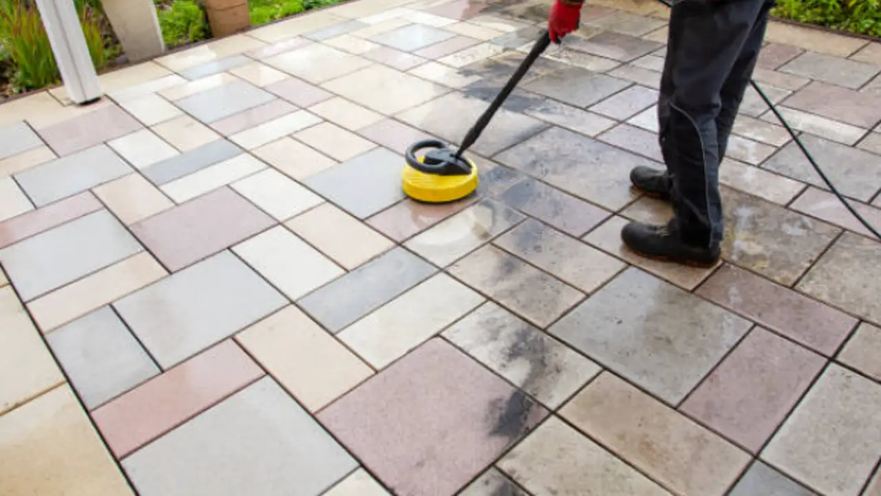 Estimates for patio cleaning near Reigate & Banstead
