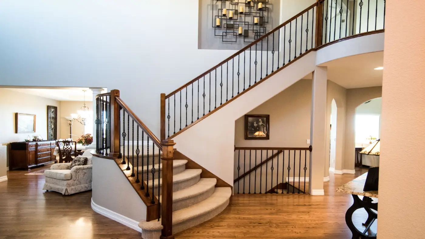 Estimates for new staircase and bannister near Clumber And Hardwick