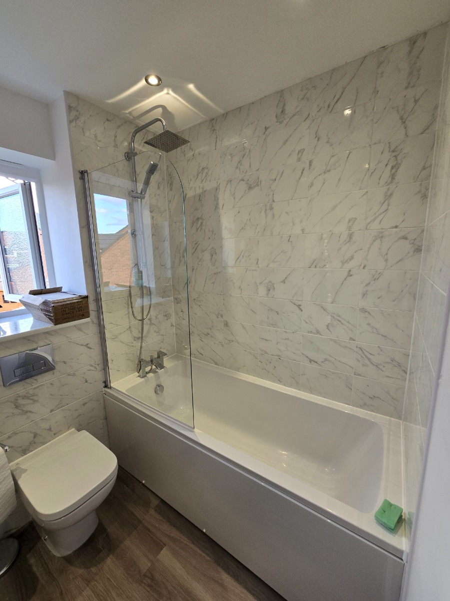 Bathroom Fitter: Image 1