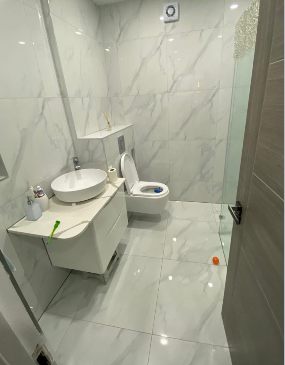 Bathroom Fitter: Image 2